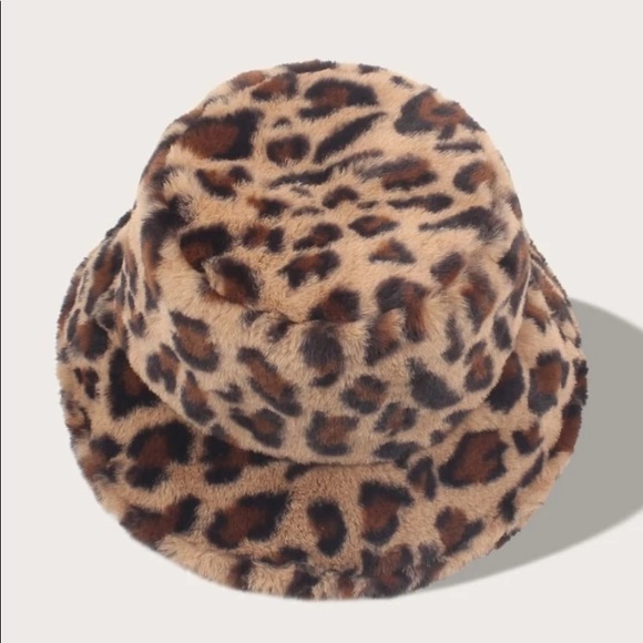 leopard bucket hat - Picture 2 of 3